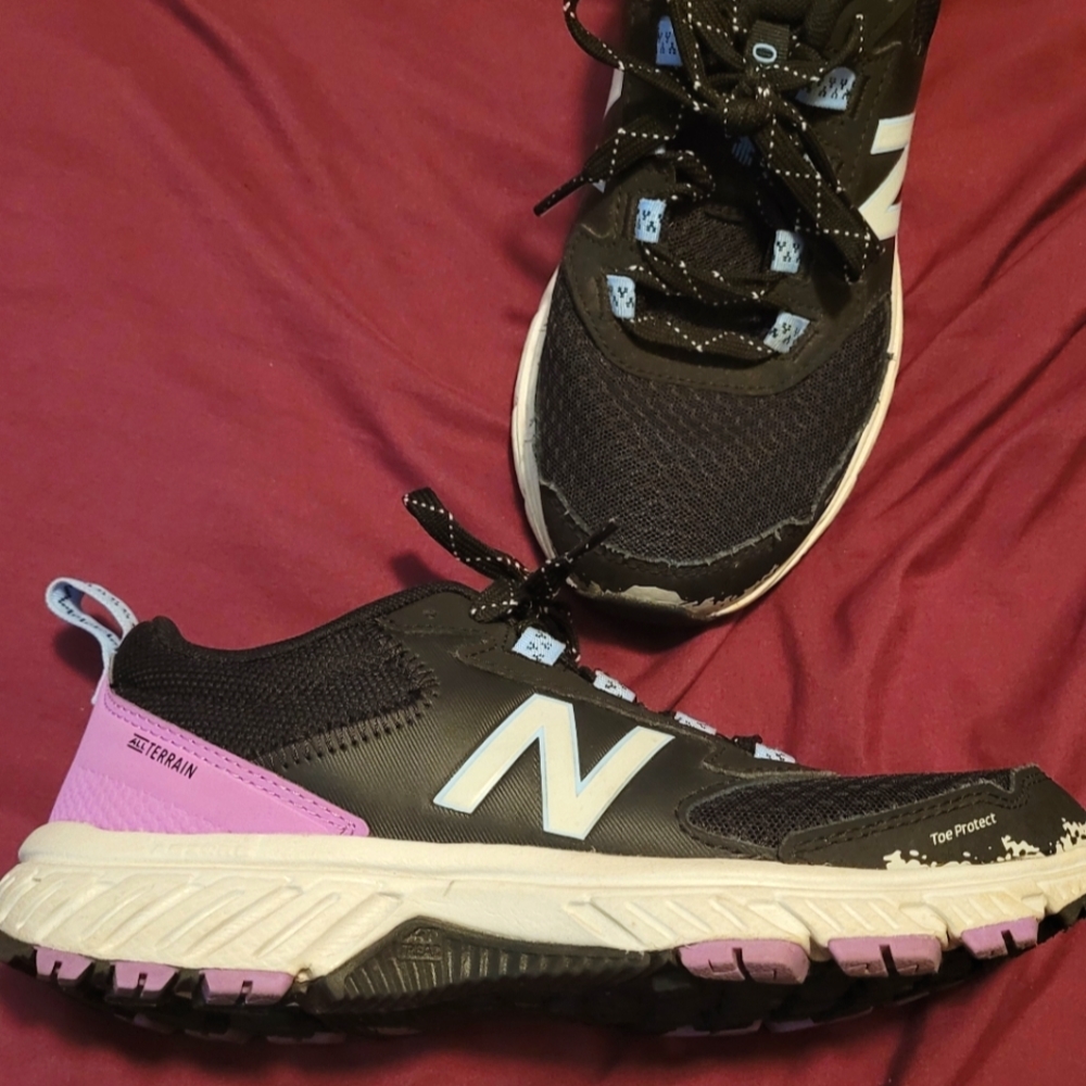 Tennis Shoes